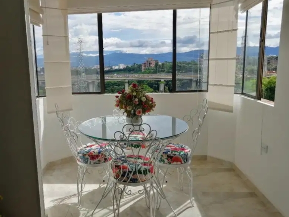 Comedor Auxiliar vista Finca Raiz Colombia