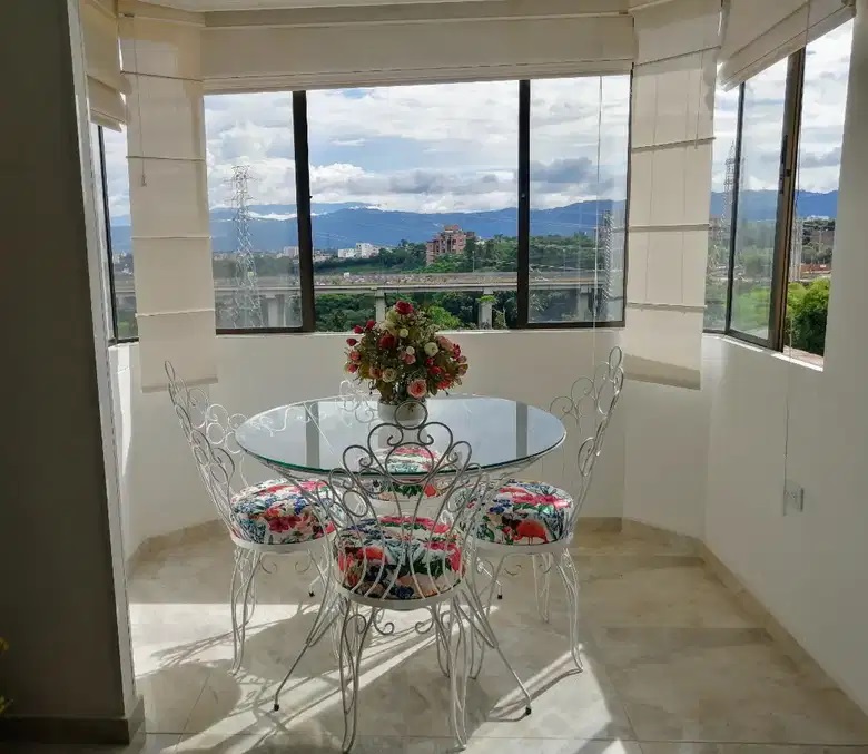 Comedor Auxiliar vista Finca Raiz Colombia