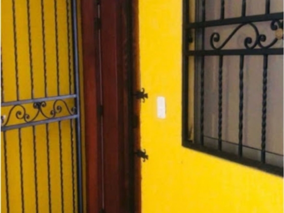 fachada casa Finca Raiz Colombia