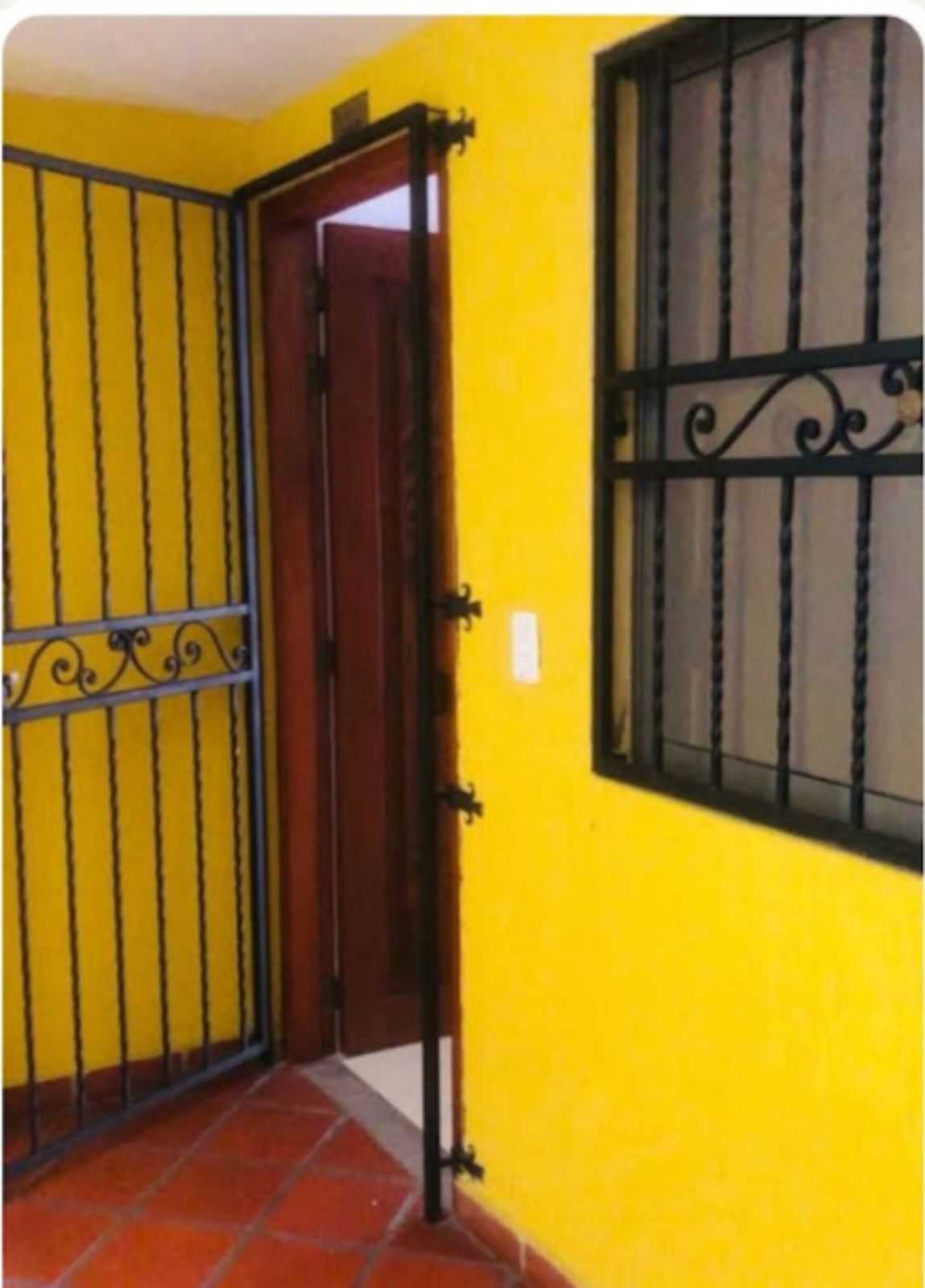 fachada casa Finca Raiz Colombia